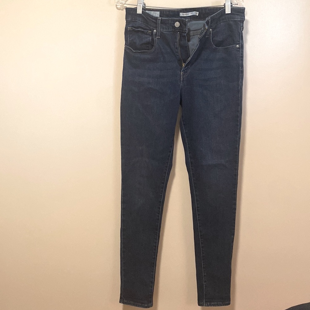 Levi’s 721 High Rise Skinny
